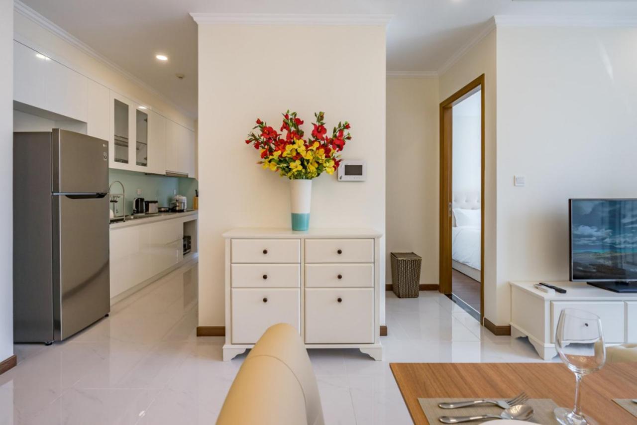 Luxury Vinhomes Central Park Humi Apartment Ho Chi Minh City Exterior photo